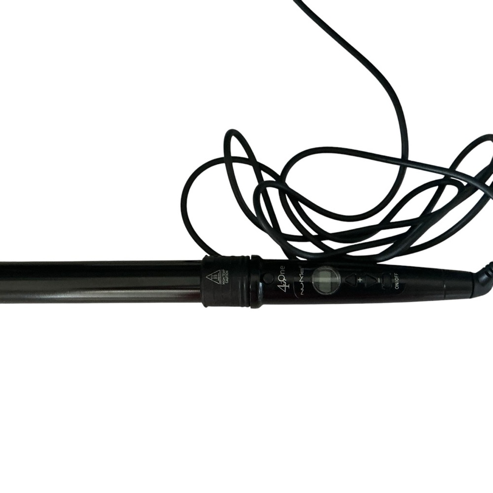 NuMe Black hair Curling Wand